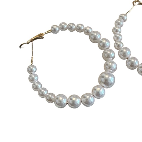 White Opalescent Beaded Earrings - Picture 5 of 7